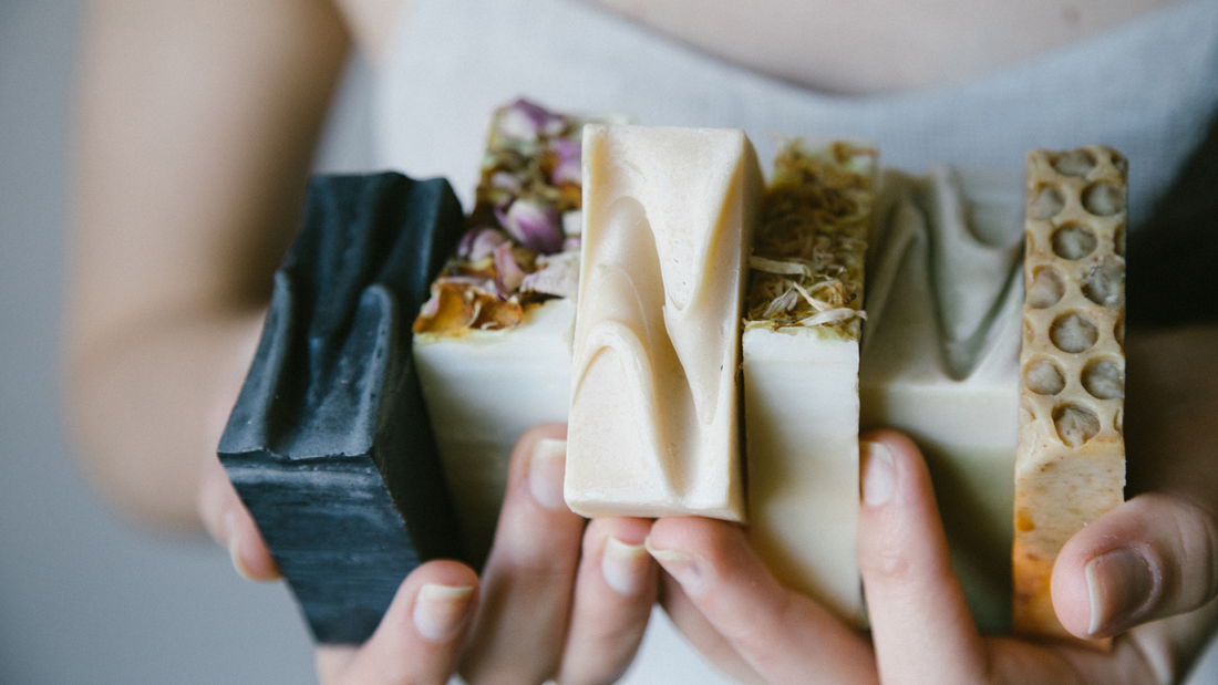 Pourquoi Choisir un Savon Saponifié à Froid ? Les Bonnes Raisons de Passer au Naturel